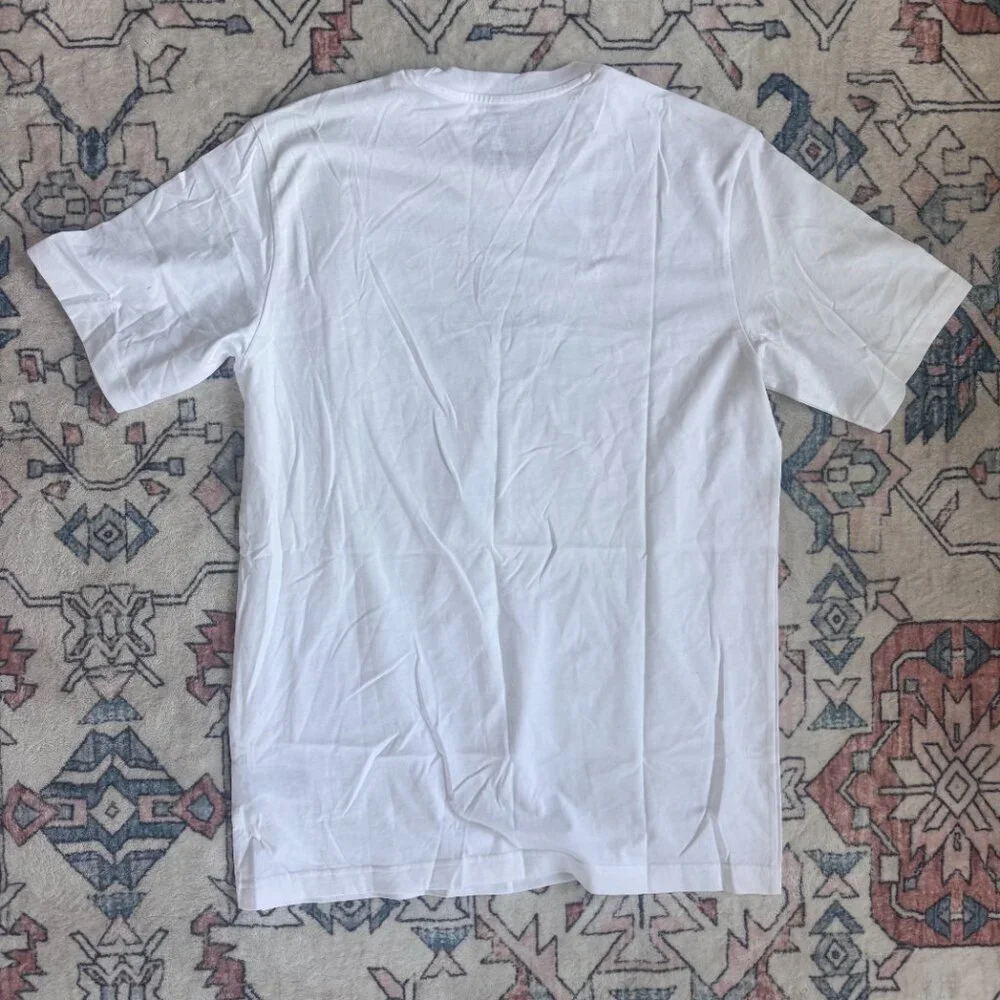 Adidas Men's Camo Logo Graphic Tee - size Medium NWT